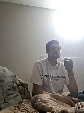 Snapshot of Puusy780 chatting on March 21, 2026, 6:23 pm Puusy780 online show from March 21, 2026, 6:23 pm