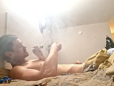 Snapshot of Puusy780 chatting on April 1, 2026, 7:53 am Puusy780 online show from April 1, 2026, 7:53 am