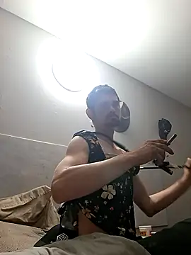 Snapshot of Puusy780 chatting on March 13, 2026, 3:33 am Puusy780 online show from March 13, 2026, 3:33 am