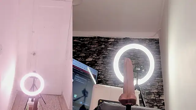 zoe backer online show from February 21, 2026, 11:23 am