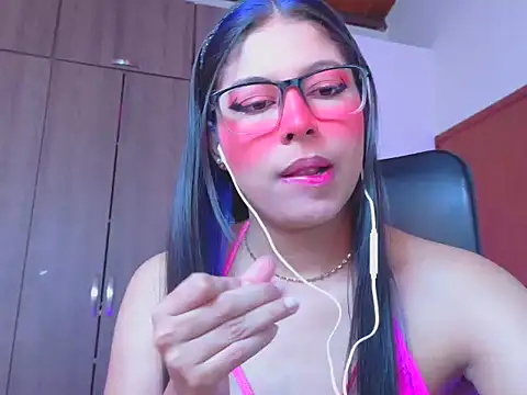  ALLYSON18  online show from July 26, 2026, 12:01 pm