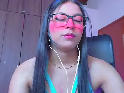  ALLYSON18  online show from July 28, 2026, 12:48 pm
