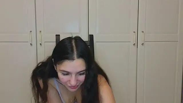 Niki anlove online show from November 24, 2025, 9:26 pm