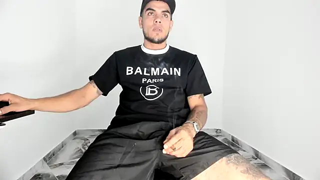 Snapshot of mikee_scooth chatting on November 20, 2025, 7:47 pm mikee scooth online show from November 20, 2025, 7:47 pm