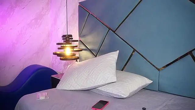 Snapshot of ammy_durand chatting on February 25, 2026, 7:25 pm ammy durand online show from February 25, 2026, 7:25 pm