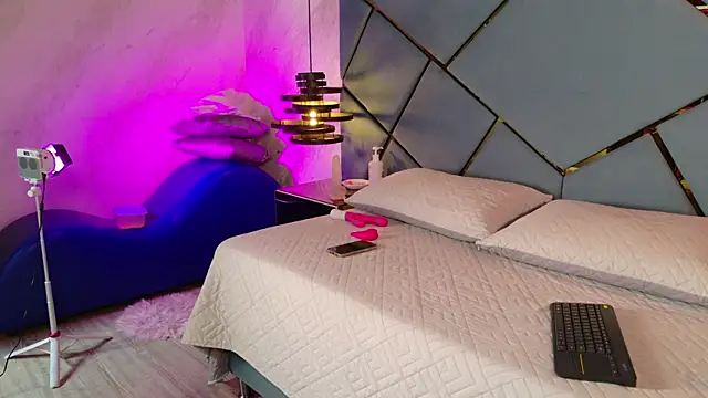 Snapshot of ammy_durand chatting on March 10, 2026, 7:07 pm ammy durand online show from March 10, 2026, 7:07 pm