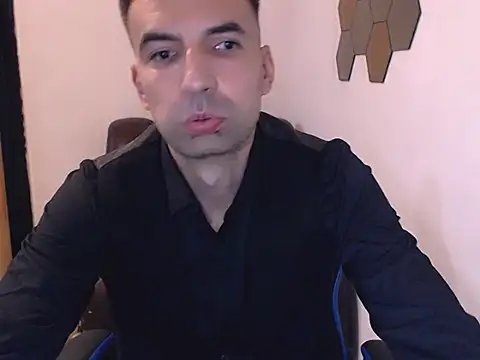 Leo 1617 online show from October 9, 2025, 5:35 pm