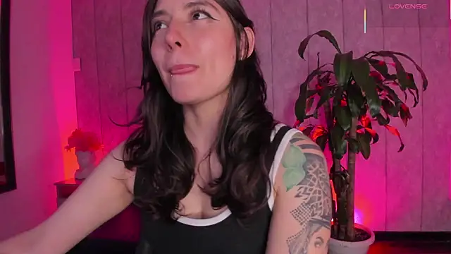 Karito-28 online show from February 1, 2026, 3:05 am