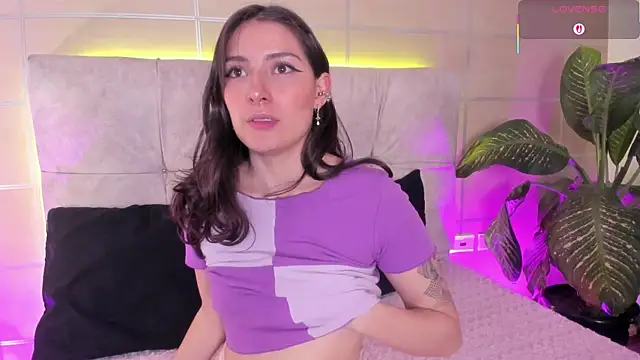 Karito-28 online show from October 29, 2025, 12:04 pm