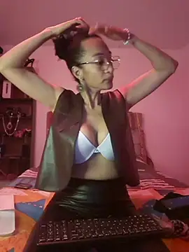 SamaraMartinez online show from July 25, 2026, 10:32 am