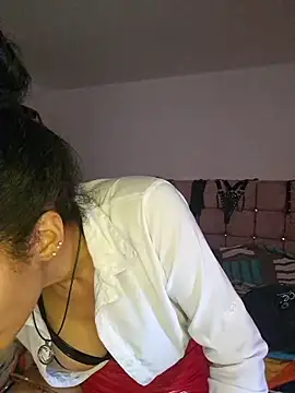 Snapshot of SamaraMartinez chatting on June 3, 2026, 2:33 pm SamaraMartinez online show from June 3, 2026, 2:33 pm