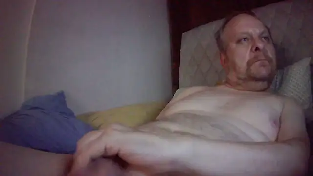 amylrmm1903 online show from July 6, 2026, 12:06 am
