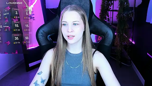 CuteMousee online show from October 24, 2025, 8:46 am