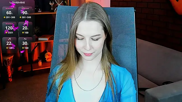 CuteMousee online show from February 26, 2025, 2:59 pm