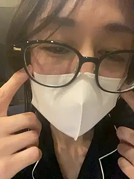 mel  mel online show from March 15, 2026, 1:18 pm