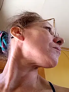 Snapshot of JessyCospXXX chatting on February 16, 2026, 6:28 pm JessyCospXXX online show from February 16, 2026, 6:28 pm