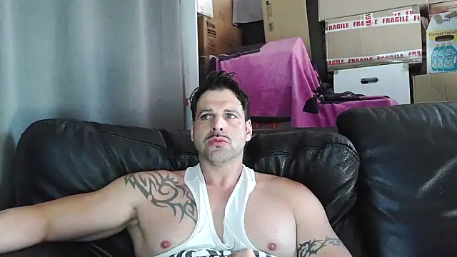 XxBigboybandxX online show from May 7, 2026, 3:37 pm