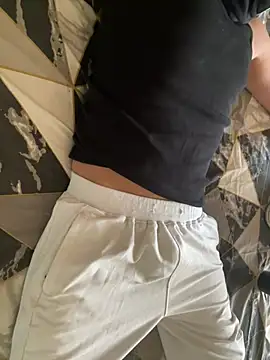 Snapshot of sxssxssxs@xh chatting on March 3, 2026, 3:35 am sxssxssxsxh online show from March 3, 2026, 3:35 am