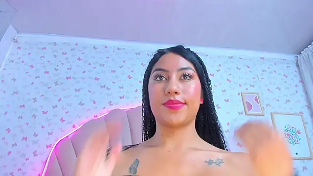 Snapshot of ashlyleee_ chatting on January 7, 2025, 3:23 pm ashlyleee online show from January 7, 2025, 3:23 pm