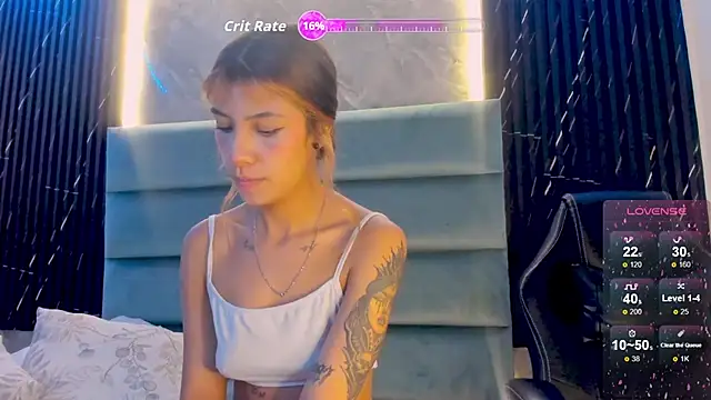 MelodiLovee  online show from November 19, 2025, 12:27 pm