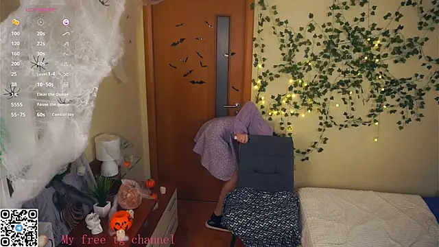 EngelAlman online show from November 2, 2025, 6:51 am