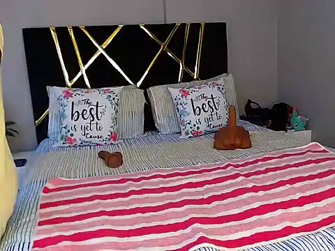 MissBigNipples online show from October 12, 2025, 10:05 am