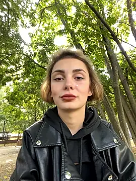 SandraCarter online show from September 25, 2025, 6:08 am