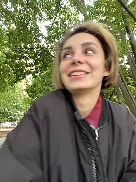 SandraCarter online show from September 26, 2025, 6:09 am