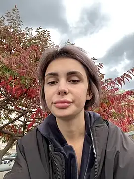 SandraCarter online show from October 16, 2025, 11:07 am