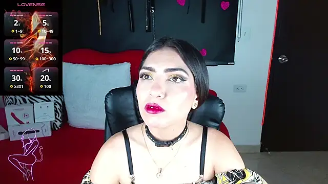 Carolaine69  online show from September 29, 2025, 1:28 pm