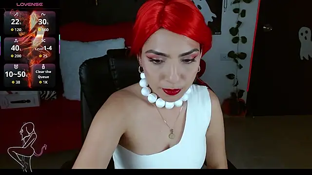 Carolaine69  online show from October 8, 2025, 1:45 pm