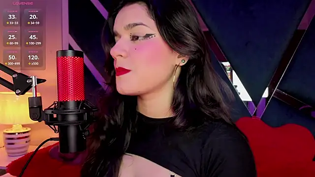 ValerieKay  online show from June 14, 2026, 2:29 pm