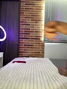 Libia James online show from October 5, 2025, 4:31 pm