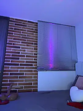 Libia James online show from November 24, 2025, 11:05 pm