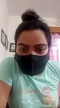 Snapshot of Amisha-2 chatting on June 4, 2026, 3:55 am Amisha-2 online show from June 4, 2026, 3:55 am