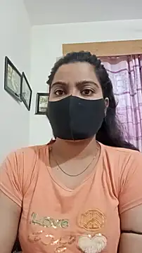 Snapshot of Amisha-2 chatting on May 25, 2026, 12:21 am Amisha-2 online show from May 25, 2026, 12:21 am