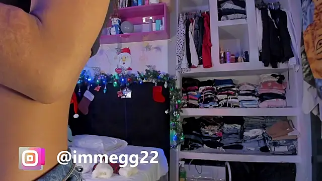 meganthompsonn22 online show from December 7, 2024, 5:54 am