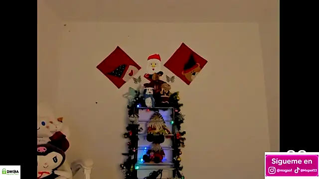 meganthompsonn22 online show from November 24, 2025, 12:43 am