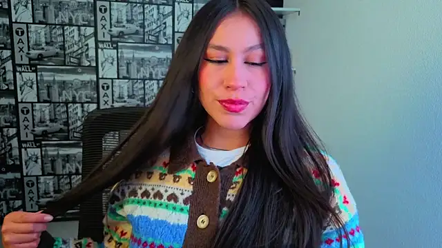 EmiGomez  online show from June 8, 2026, 3:34 pm