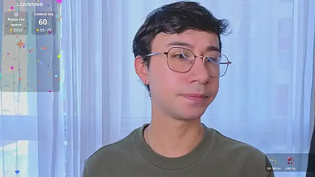 cameron cum online show from May 9, 2026, 12:08 pm