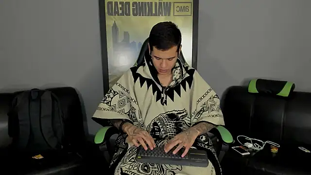 jamesinked  online show from February 20, 2025, 10:48 pm