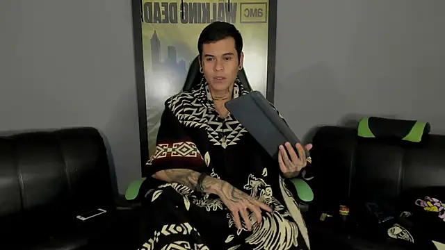 jamesinked  online show from March 9, 2025, 7:12 am