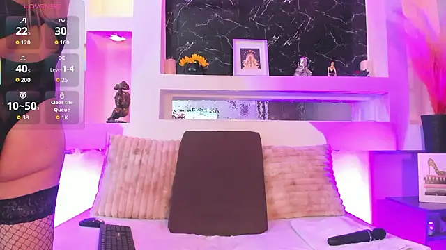 Snapshot of Cinthya_mjs chatting on March 17, 2026, 12:41 pm Cinthya mjs online show from March 17, 2026, 12:41 pm