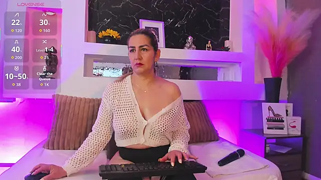 Snapshot of Cinthya_mjs chatting on February 26, 2026, 1:00 pm Cinthya mjs online show from February 26, 2026, 1:00 pm