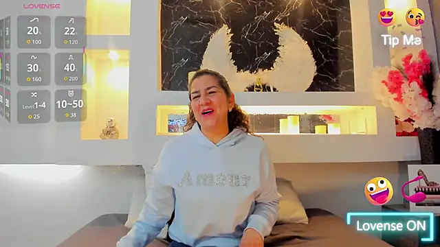 Cinthya mjs online show from September 9, 2025, 12:14 pm