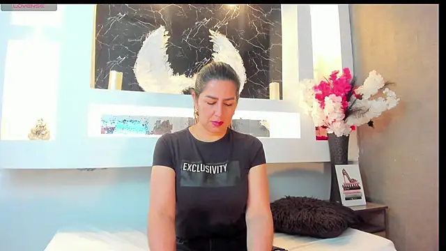 Cinthya mjs online show from November 22, 2025, 12:26 pm