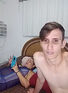 Milfvalesk online show from October 13, 2025, 8:54 pm