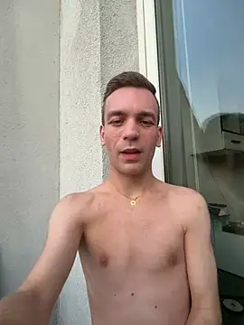 nickdtr online show from August 4, 2026, 3:33 am