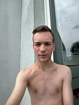 nickdtr online show from June 20, 2026, 11:48 am