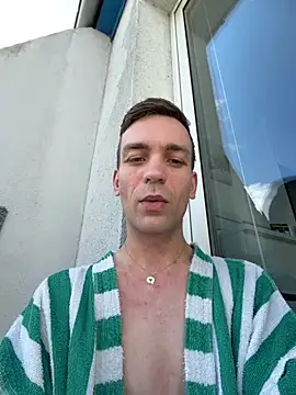 nickdtr online show from April 30, 2026, 10:55 am